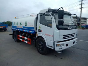 東風(fēng)D7多利卡灑水車 9噸灑水車價(jià)格、圖片參數(shù)配置與程力廠家產(chǎn)品介紹